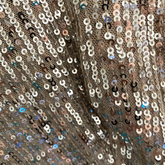 Dress - Picture 4 of 5